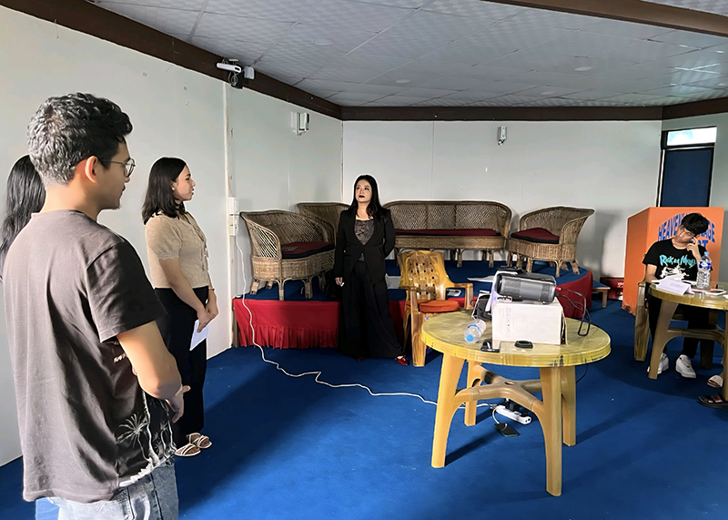 Resilence in youth, enhancing the quality of self leadership